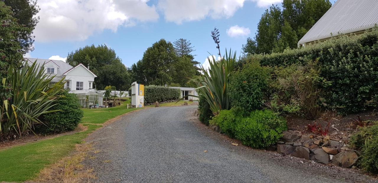 Matakohe Holiday Park Exterior foto